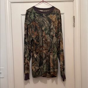 *NWT* Men's Camouflage Long Sleeve Shirt